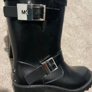 Michael Koors Boots